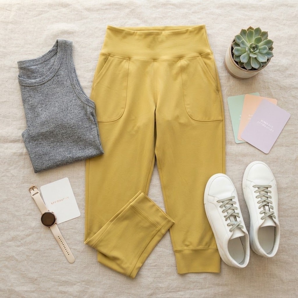Oalka Womens High Waisted Joggers Mustard Yellow Cropped Yoga Pants Large PKT L